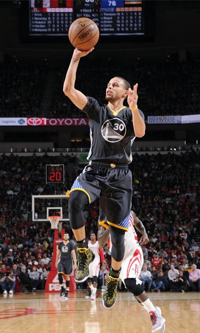 于根伟：若不是系统问题，收官战主场球票可能五六分钟就售罄（于根伟：若无系统故障，收官战主场门票或五六分钟售罄）