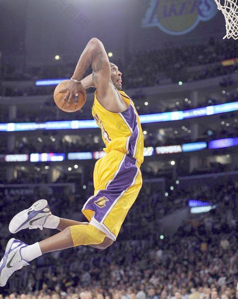 罗马诺&莫雷托：米兰接近签下20岁哥伦比亚后卫阿里萨拉（罗马诺与莫雷托：米兰即将敲定20岁哥伦比亚后卫阿里萨拉加盟）