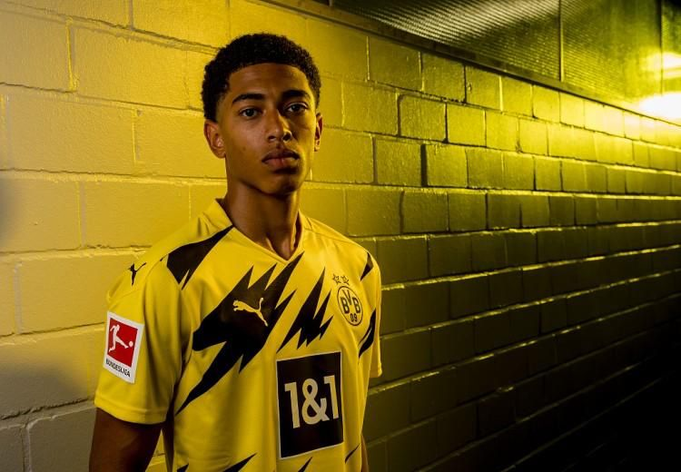 炸翻英超！穆里尼奥弃皇马转投利物浦？3大争议+10亿转会费，红军能逆袭？（英超大地震：穆里尼奥离开皇马改投利物浦？三重争议叠加+10亿豪购，红军能否逆袭？）