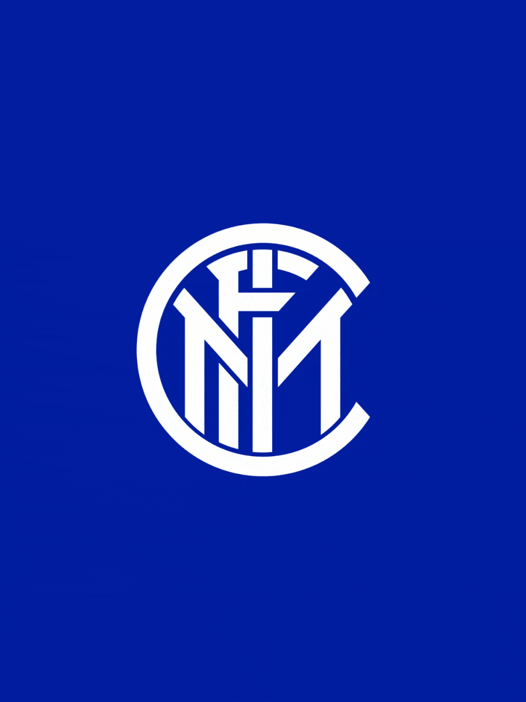 每体：费尔明出席家乡的巴萨及个人球迷协会成立活动，为球迷签名（每体：费尔明回到家乡见证巴萨与个人球迷会成立，亲为球迷签名）