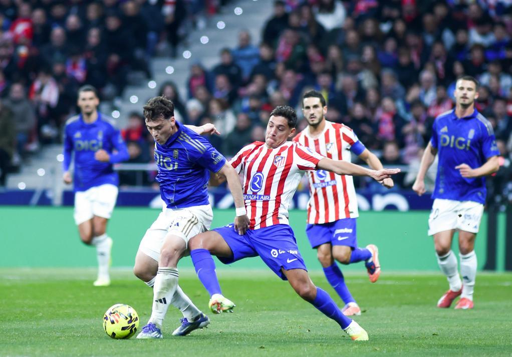 斯基拉：阿森纳正在关注铃木彩艳，有意在下个赛季引进他（斯基拉：阿森纳盯上铃木彩艳，计划在下赛季将其引进）