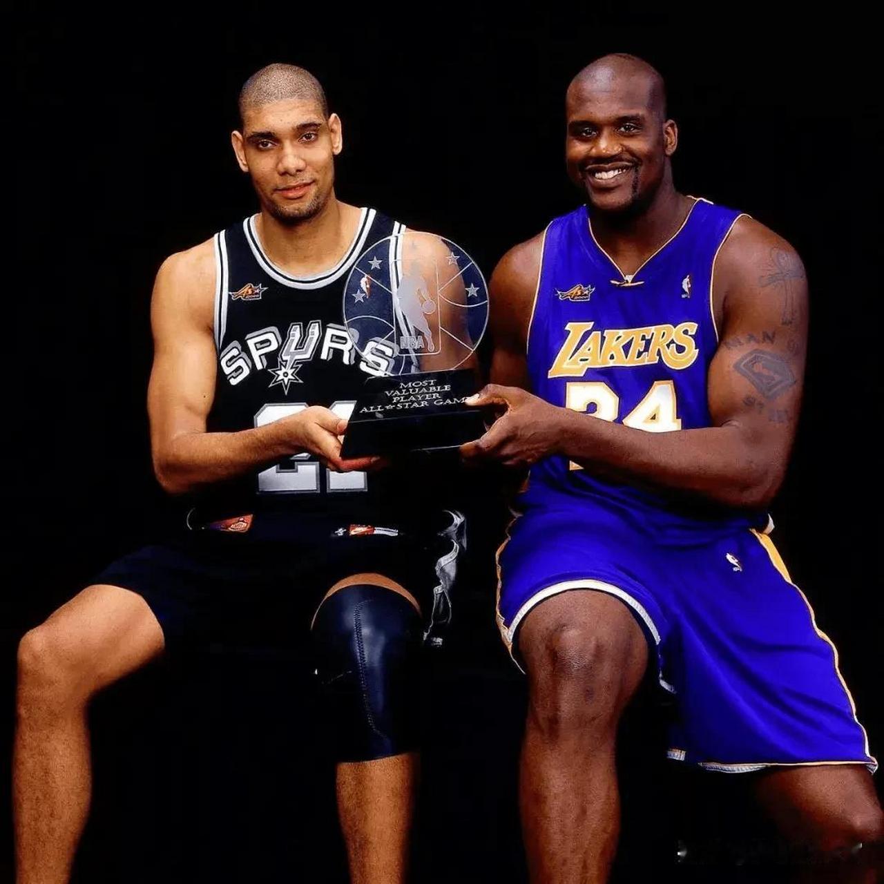 利雅得胜利vs赛哈特海湾：C罗领衔，马内、菲利克斯首发出战（C罗压阵，马内与菲利克斯首发，利雅得胜利迎战赛哈特海湾）