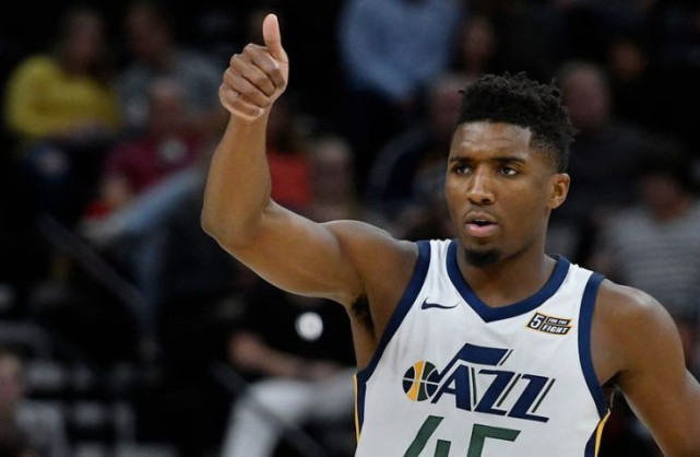 太阳vs掘金前瞻：两队同为背靠背，阵容厚度成比赛胜负手（太阳对掘金前瞻：双双背靠背，阵容深度或定胜负）