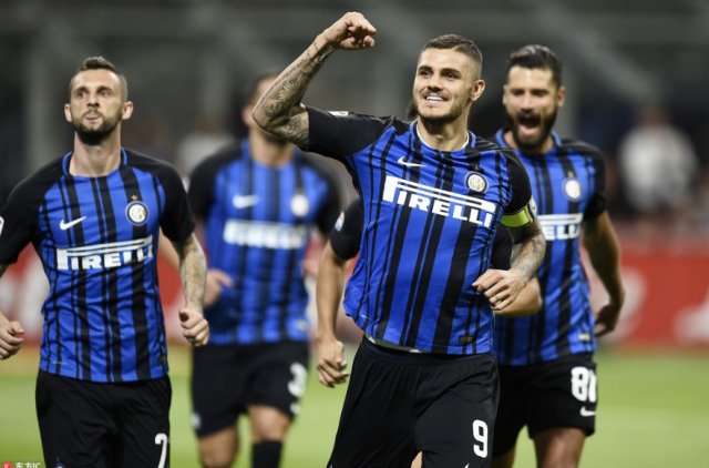 孔帕尼：逆转困境的精神很重要，迪亚斯总能在混乱中创造可能（孔帕尼：逆风翻盘靠精神，迪亚斯总能乱中生机）