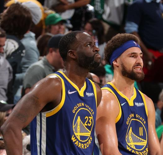 队报评法国队的2025：杜埃最佳新人、姆巴佩MVP（队报评选法国队2025：杜埃获最佳新秀，姆巴佩加冕MVP）