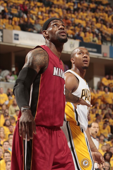 拜仁莱万多夫斯基连续两场进球（莱万为拜仁连场破门）