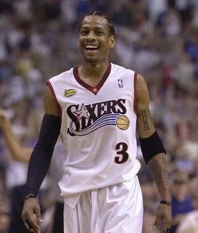 卡纳瓦罗：过于注重脚下，导致意大利已经培养不出世界级后卫（卡纳瓦罗：过分追求脚下功夫，意大利难再培养世界级后卫）