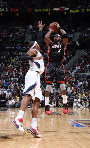 2400万先生沦为伤病困兽！卡多索15分钟离场 西蒙尼最贵引援成烫手山芋（2400万欧先生陷伤病阴霾！卡多索仅踢15分钟伤退 西蒙尼最贵引援成难题）