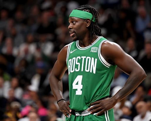 吉列斯皮连续6场进至少3个三分，NBA目前第二长（吉列斯皮已连6场投中至少3记三分，位居NBA目前第二长）