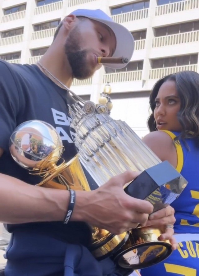 埃迪·豪：球队没有足够球员进行轮换，欧冠目标是晋级淘汰赛（埃迪·豪：阵容深度不足难以轮换，欧冠目标锁定淘汰赛席位）