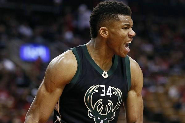 罗马诺：赖扬激活山东队旧将格德斯的续约选项，新合同至27年（罗马诺：赖扬已激活格德斯续约条款，山东队旧将新约至2027年）